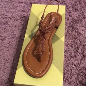 Xappeal brown/tan cute sandals size 6